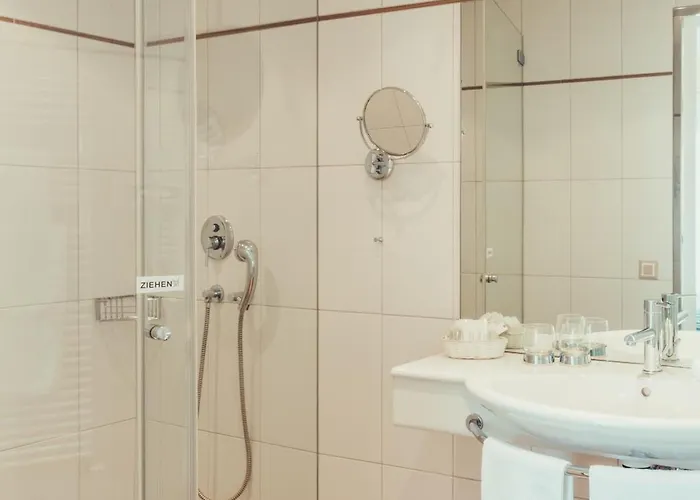 Tobler 4* 아스꼬나